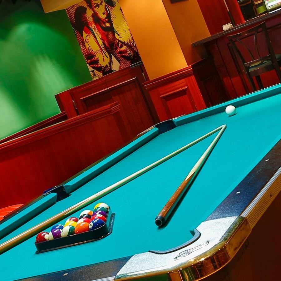 Park Regis Kris Kin Hotel Дубай Екстер'єр фото Pool table